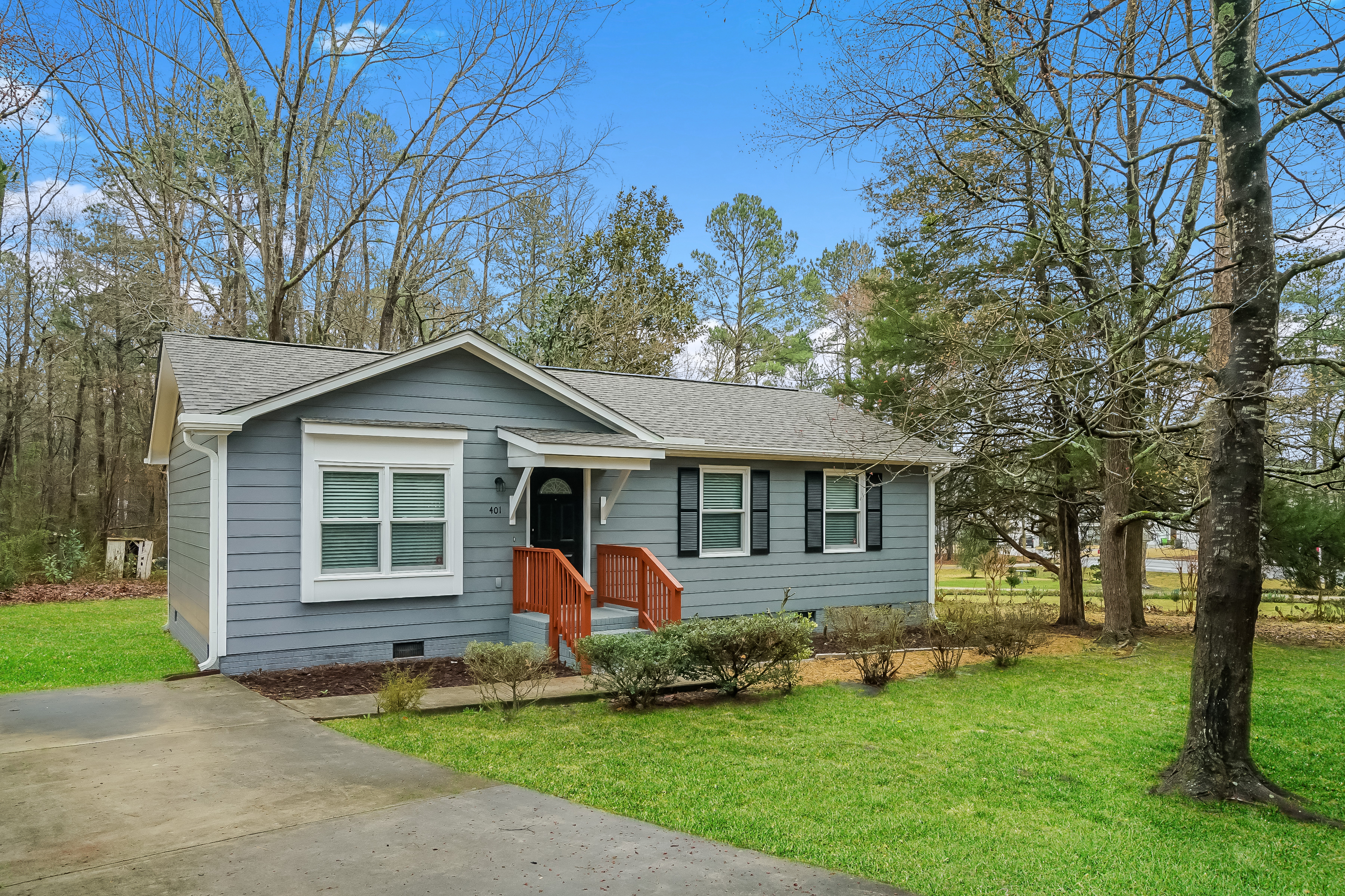 401 N BEND DR KNIGHTDALE, NC 27545